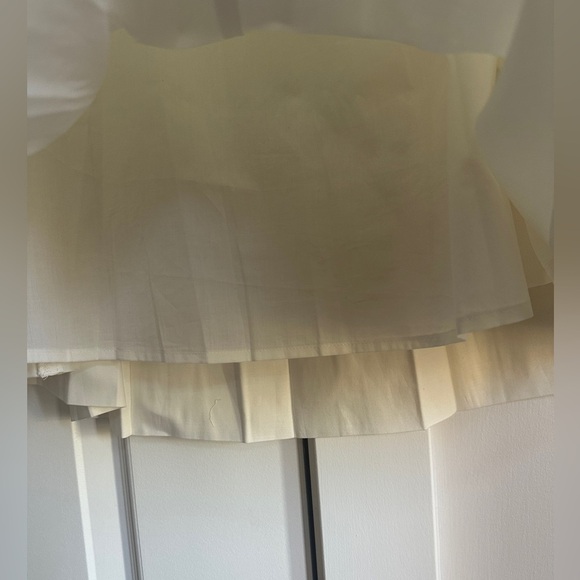 NEW Reformation Zinnia Low Waist Skirt in White | size 2 - Picture 8 of 13